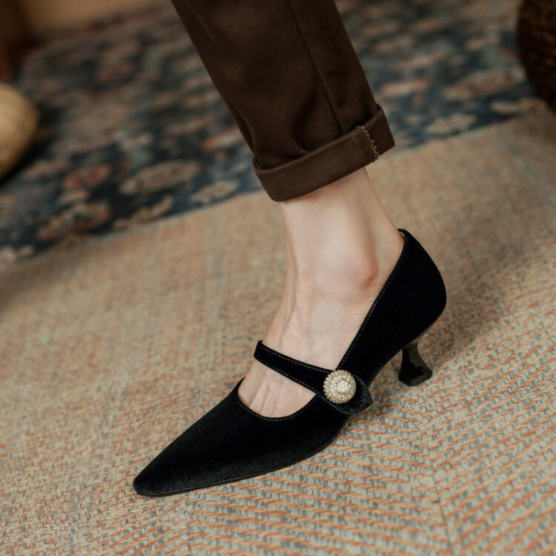 ワインレッド ポインテッドトゥ メリージェーンシューズ レデ - Vintage Fashion Heels のレビューと価格