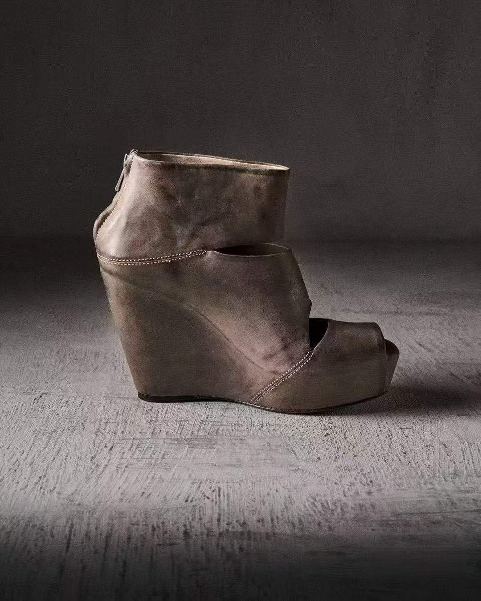 夏の新しい女性のヴィンテージグレーディストレスレザーカットア - Vintage Fashion Heels のレビューと価格