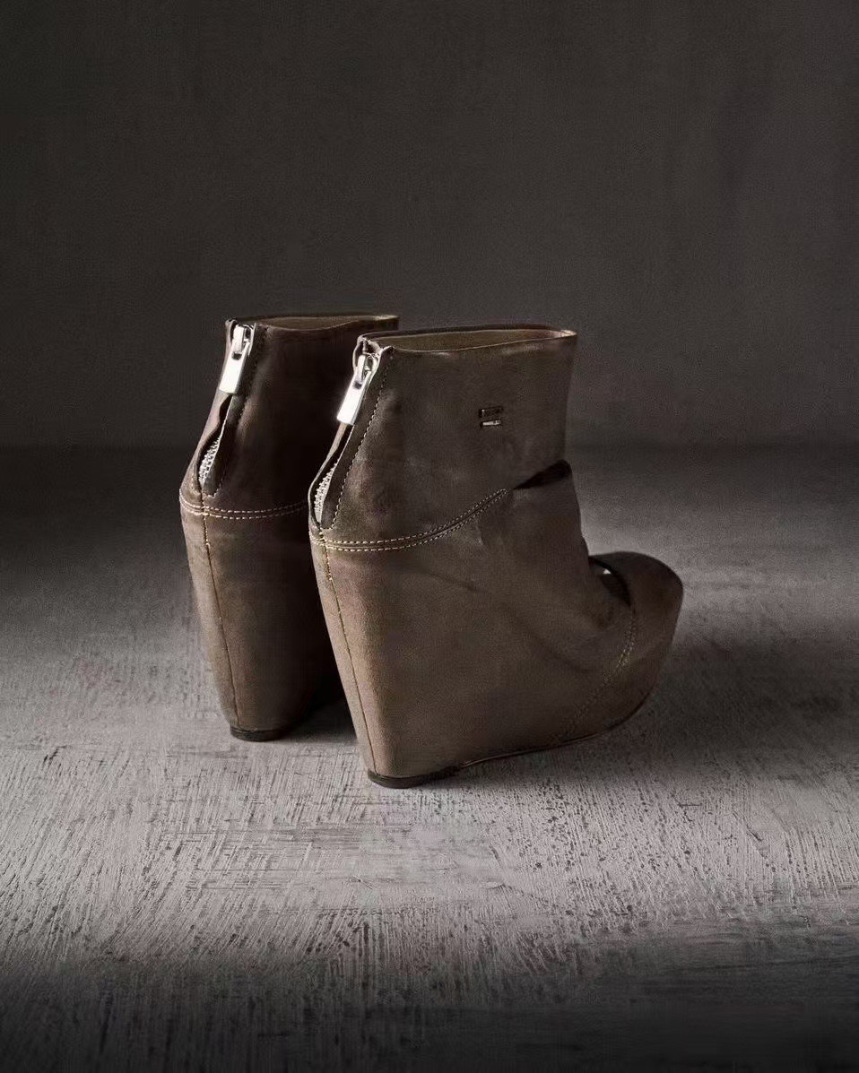 夏の新しい女性のヴィンテージグレーディストレスレザーカットア - Vintage Fashion Heels のレビューと価格