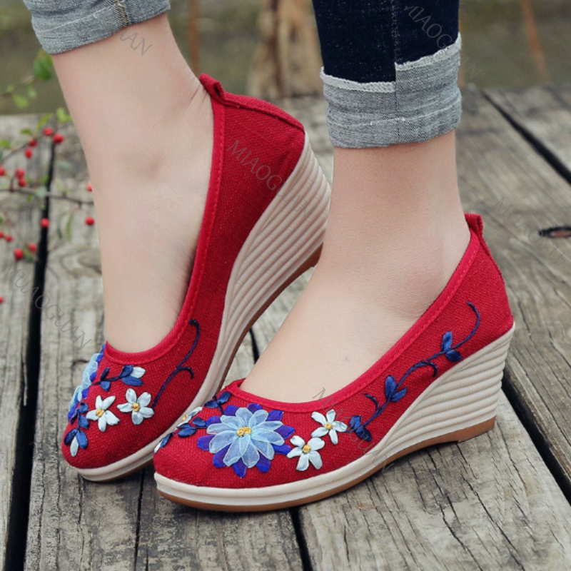 刺繍入り女性用コンフォートウェッジプラットフォームシューズ、 - Vintage Fashion Heels のレビューと価格