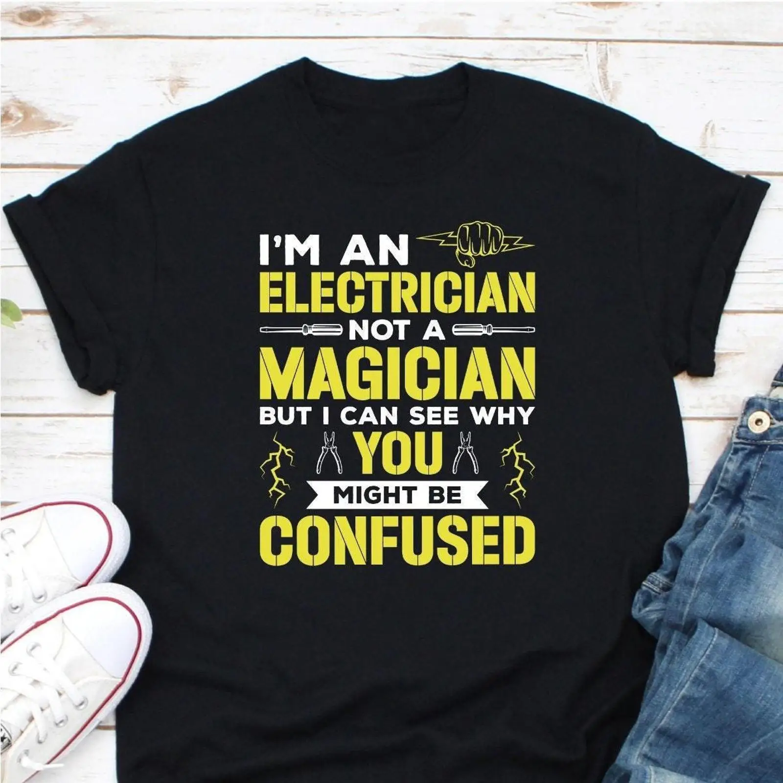 私は電気技師であり、マジシャンではありません面白いTシャツ電 - Vintage Fashion Jobs のレビューと価格