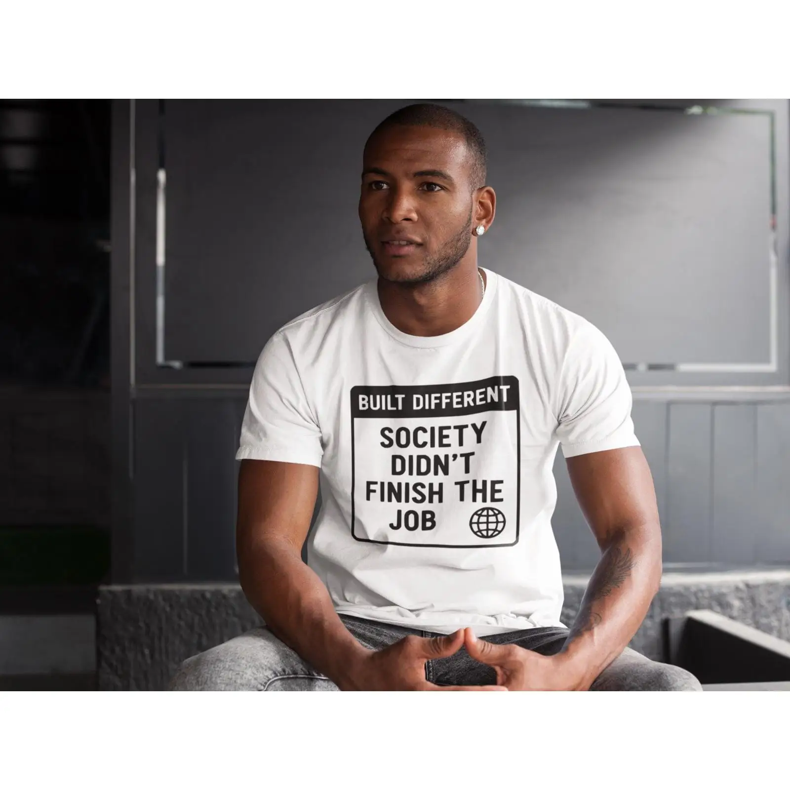 異なる社会を築いたが仕事を終えなかったTシャツ、皮肉めいたダ - Vintage Fashion Jobs のレビューと価格